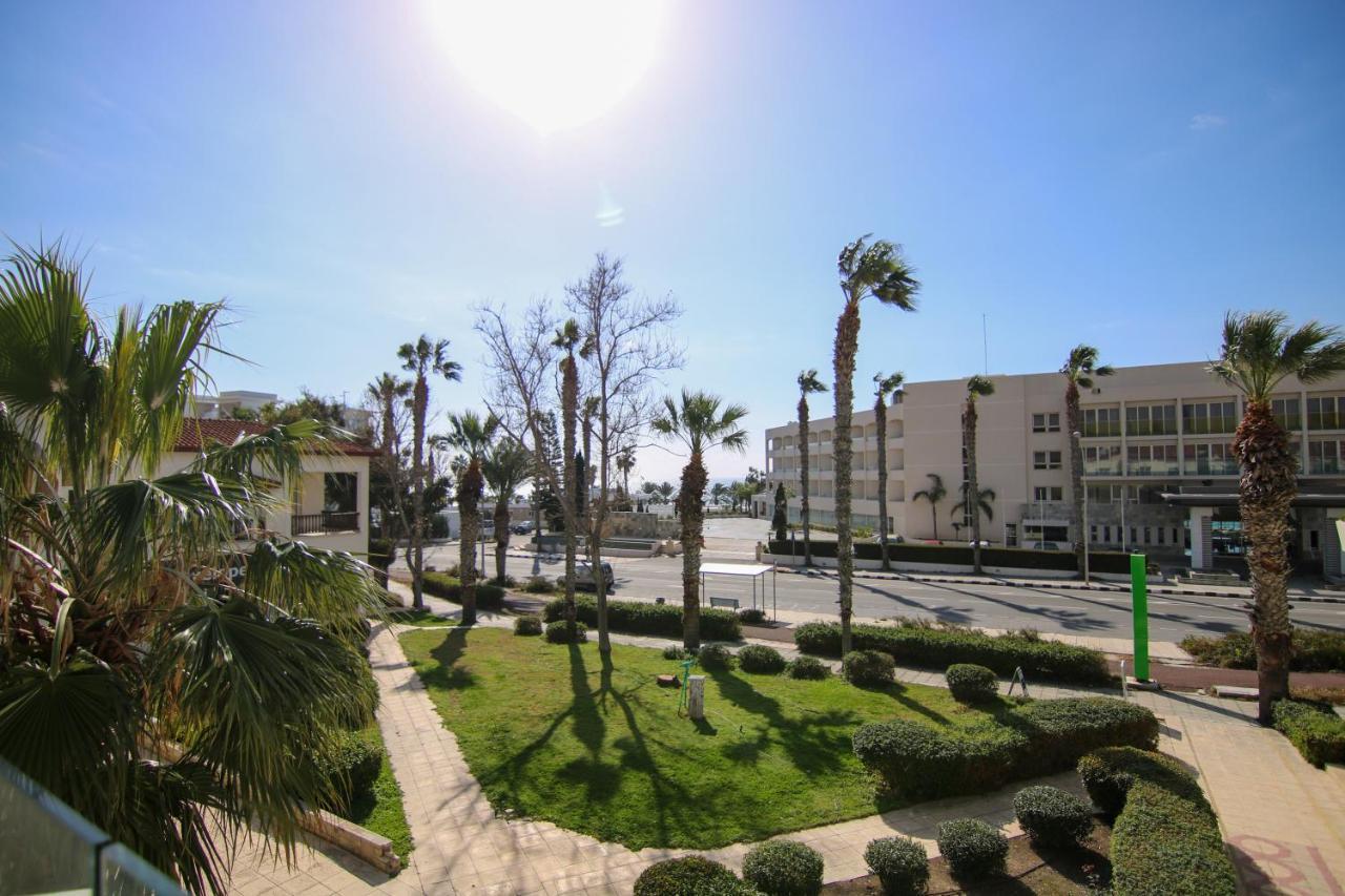 Phaedrus Living: Seaside Modern Flat Limnaria 123 Apartman Paphos Kültér fotó